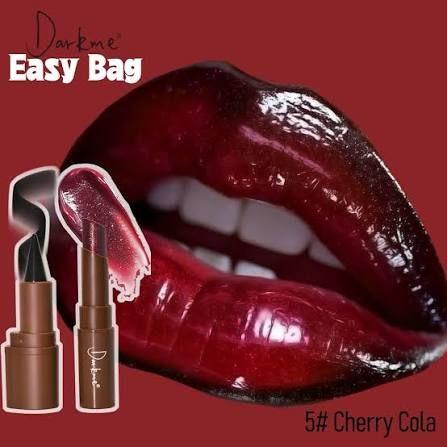 Dark Me Easy Bag Lip Cherry Cola – Rouge à Lèvres